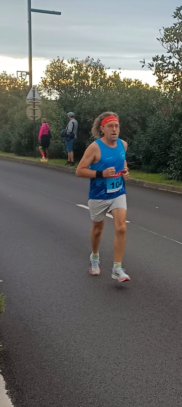 Coureurs du Narbo Nordik Club et d'autres participants sur le parcours du 10 km, photo 4 sur 21