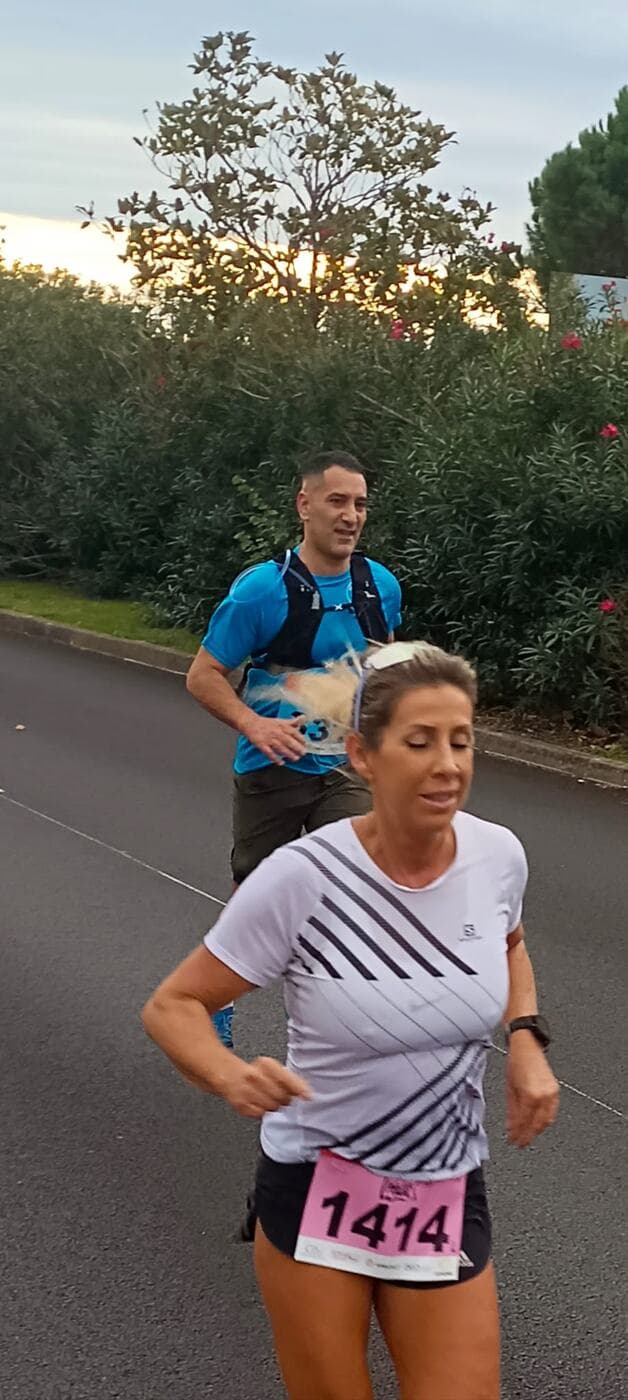 Coureurs du Narbo Nordik Club et d'autres participants sur le parcours du 10 km, photo 9 sur 21
