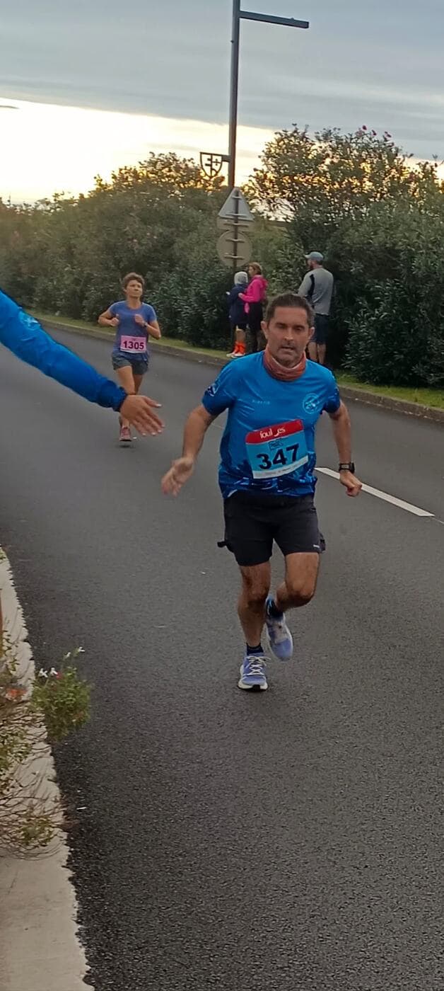 Coureurs du Narbo Nordik Club et d'autres participants sur le parcours du 10 km, photo 12 sur 21
